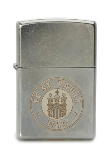 Zippo Metall<br /><br /><br /><br /><br /><br /><br /><br /><br /><br /><br /><br /><br /><br /><br /><br /><br /><br /><br /><br /><br />