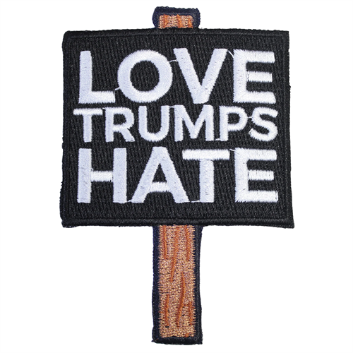 Love Trumps Hate - Aufnäher